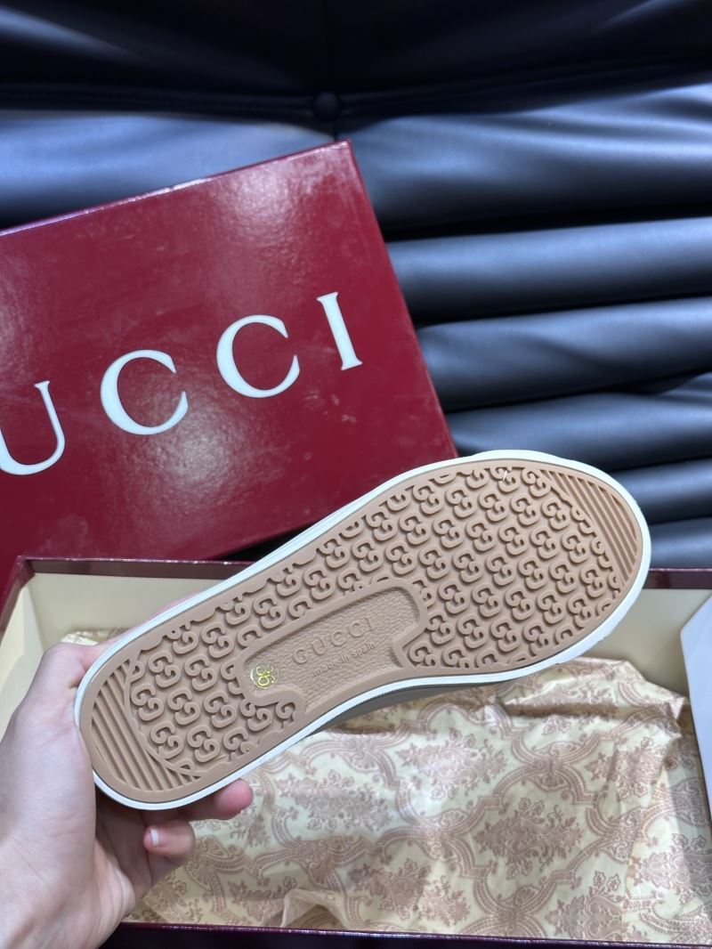 Gucci Low Shoes